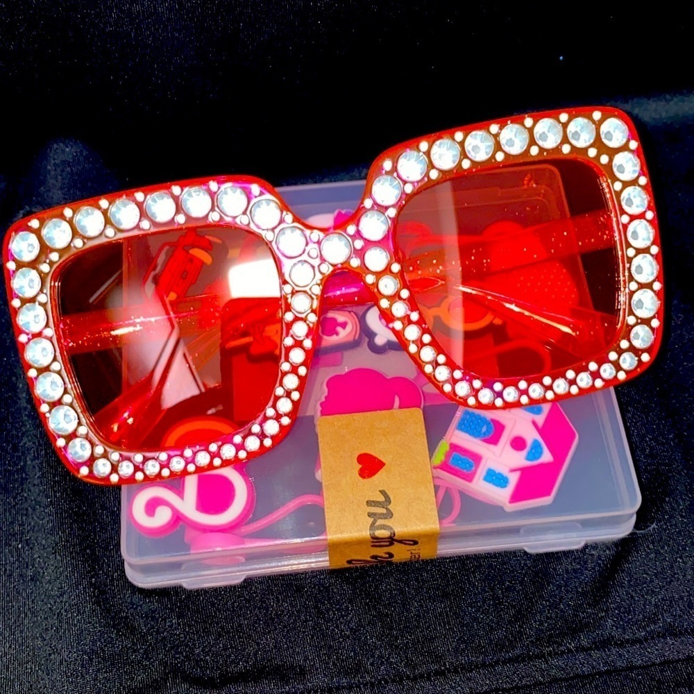 Barbie pink sunglasses and Stanley tumbler straw top Stanley tumbler accessories - Picture 7 of 7